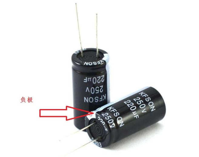 「NIPPON CHEMI-CON」電解電容極性接錯會爆炸，如何避免？